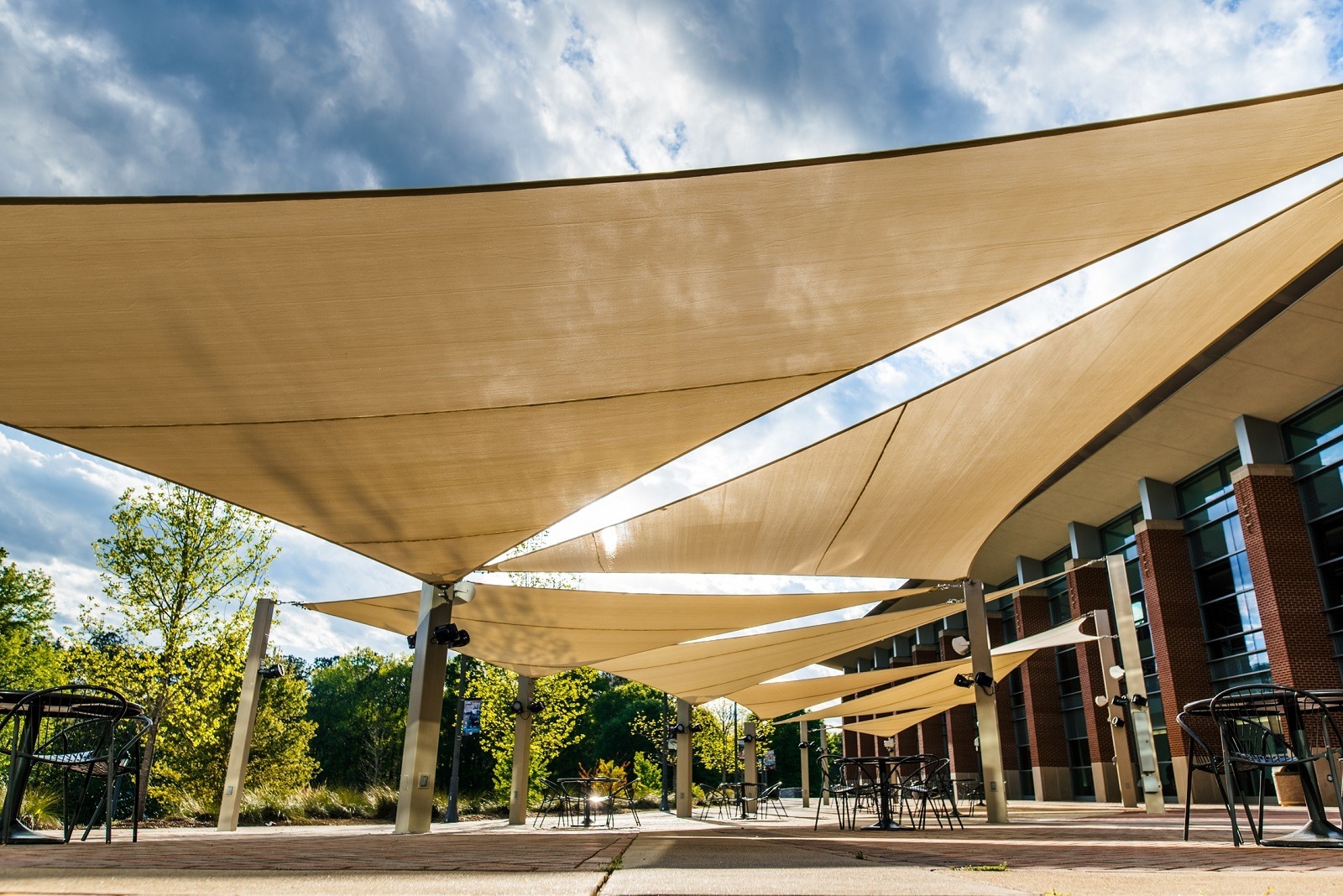 Enhancing Poolside Comfort with Stylish Shade Sails