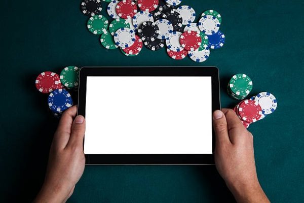 Casino Trực Tuyến: Các Tiêu Chí Đánh Giá Sự Minh Bạch