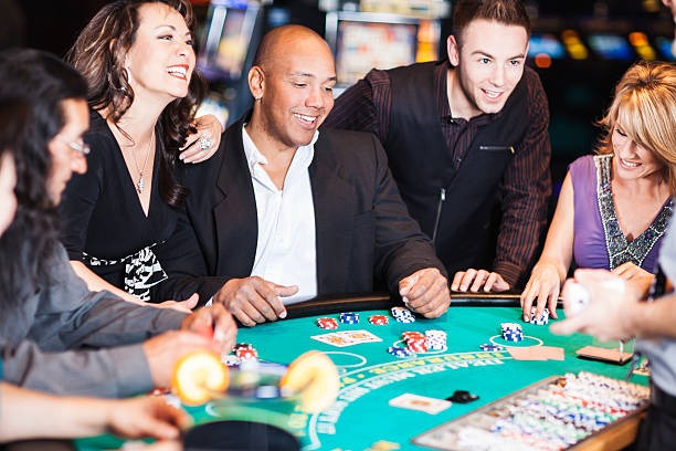 A Detailed Look at Entertainment Options on Singapore online casino